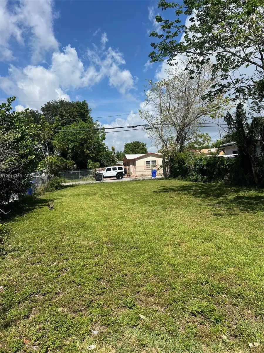 3033 NW 8th Ave, Miami, FL 33127 - #1