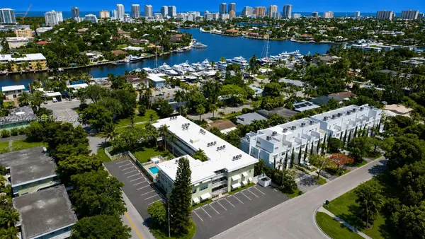 1900 NE 8th Ct #105, Fort Lauderdale, FL 33304