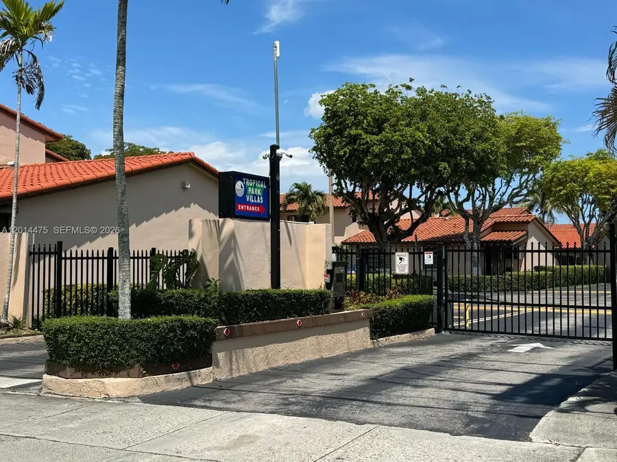 3817 SW 82nd Ave #IX-46, Miami, FL 33155 - #3