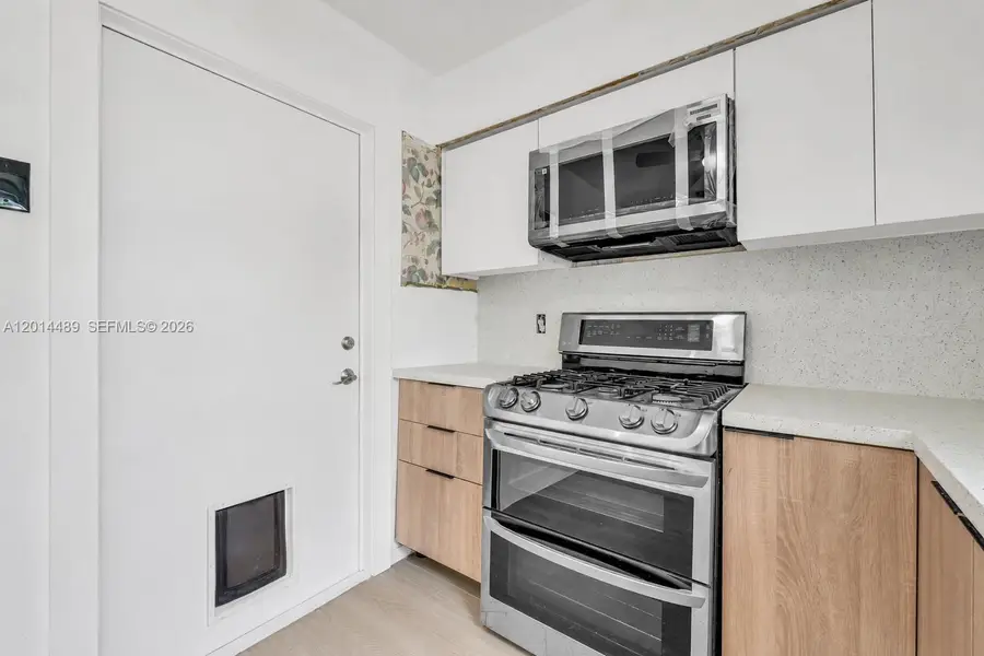 1419 Harding St, Hollywood, FL 33020 - #2