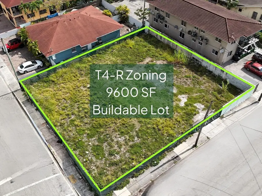 2141 SW 3rd St, Miami, FL 33135 - #2