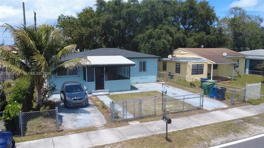1631 NW 114th St, Miami, FL 33167 - #2