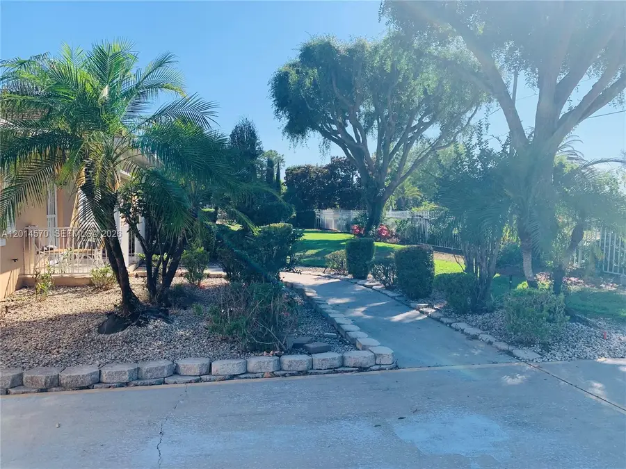 196 Jamison Ave, Lake Placid, FL 33852 - #2