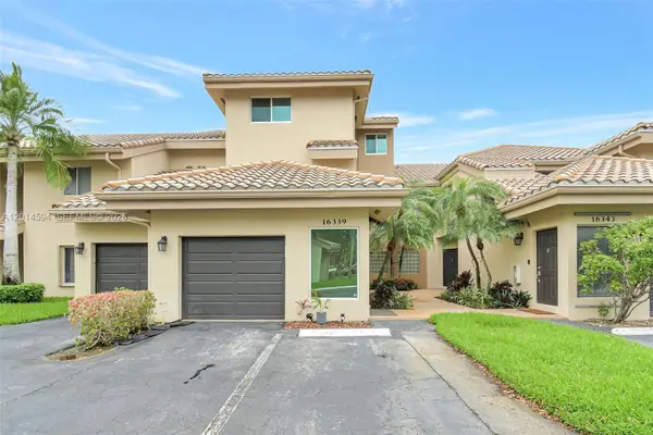 16339 Malibu Dr #22, Weston, FL 33326