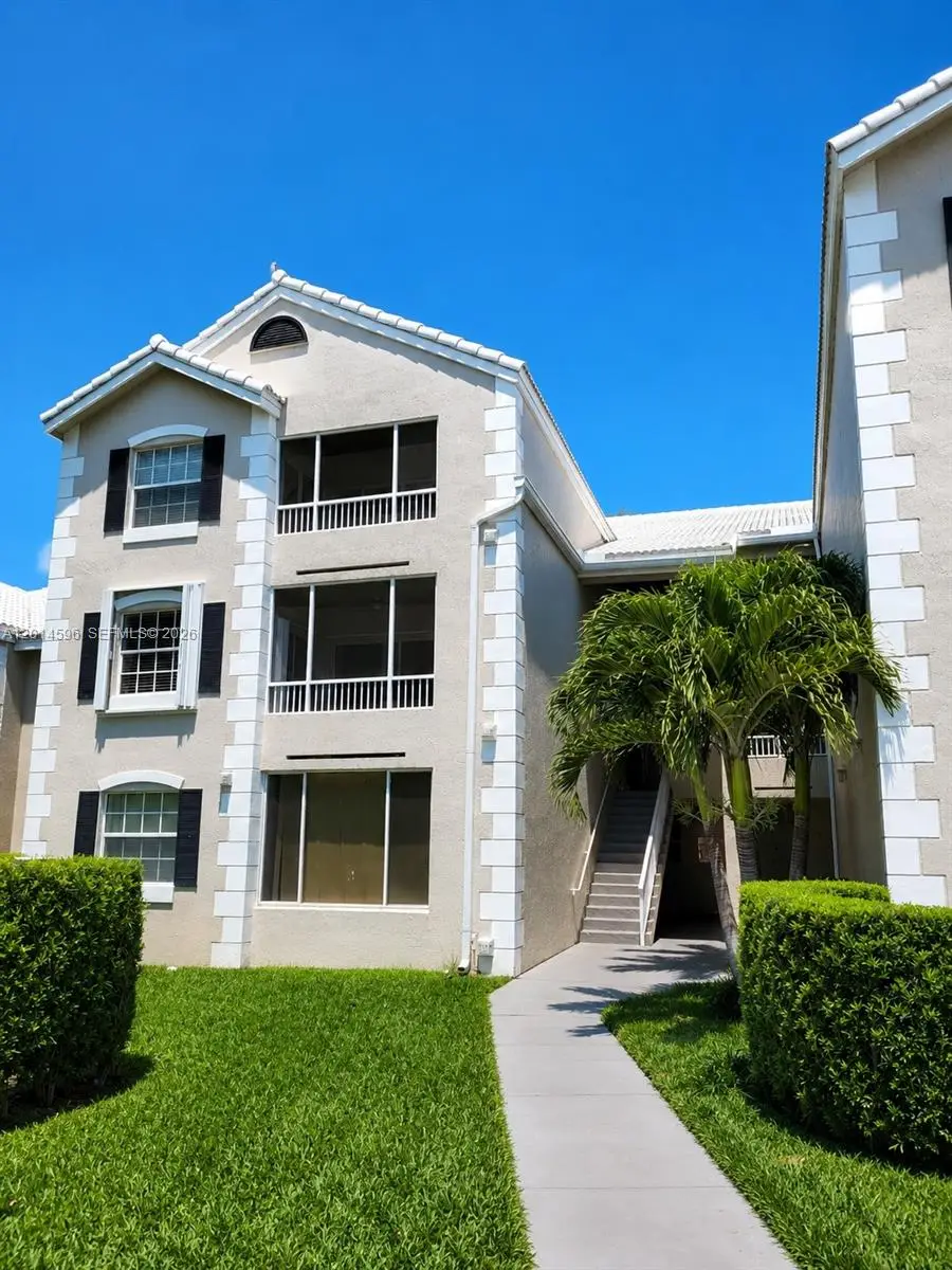 2890 N Oakland Forest Dr #203, Oakland Park, FL 33309 - #1