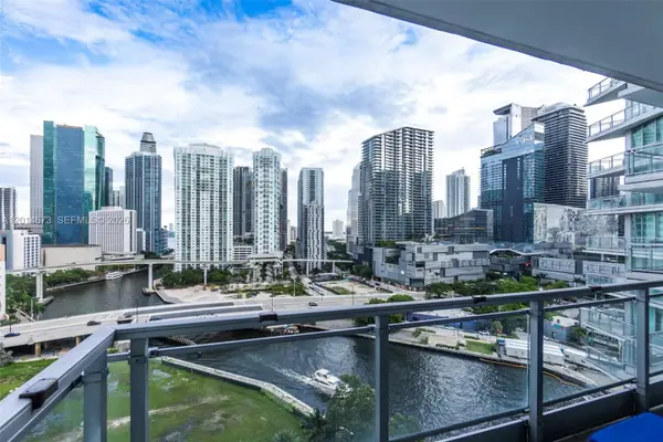 92 SW 3rd St #1812, Miami, FL 33130