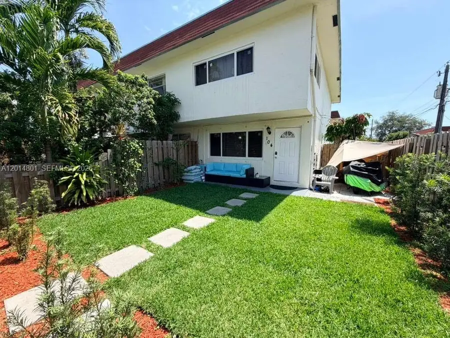 1500 NE 151st St #104, Miami, FL 33162 - #2