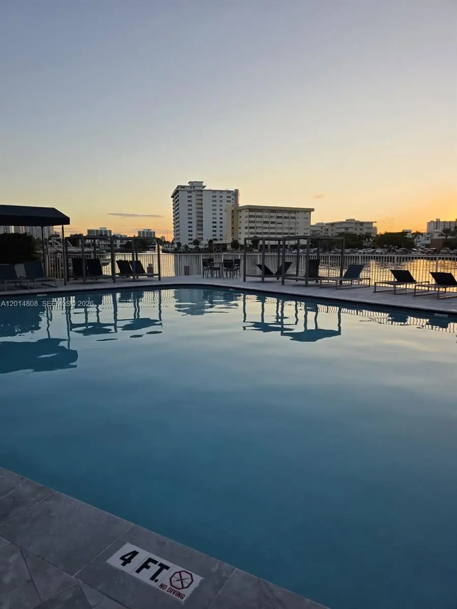 1833 S Ocean Dr #809, Hallandale Beach, FL 33009 - #1