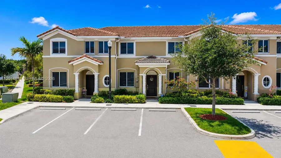 2382 SE 10th St, Homestead, FL 33035 - #3