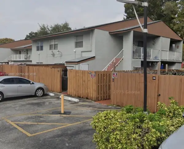 15441 SW 81 Circle Lane #41, Miami, FL 33193