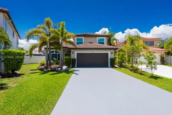 18168 SW 3rd St, Pembroke Pines, FL 33029