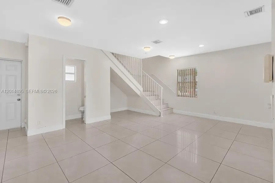 225 NW 14th Ave, Fort Lauderdale, FL 33311 - #3