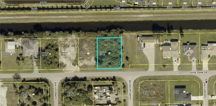 3800 Hyde Park Dr, Fort Myers, FL 33905 - #2