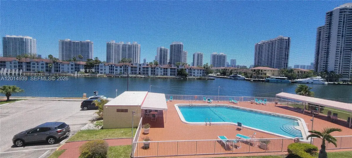2980 E Point East Dr #D301, Aventura, FL 33160 - #1