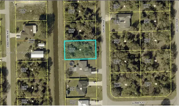 6037 Joplin Ave, Lehigh Acres, FL 33095