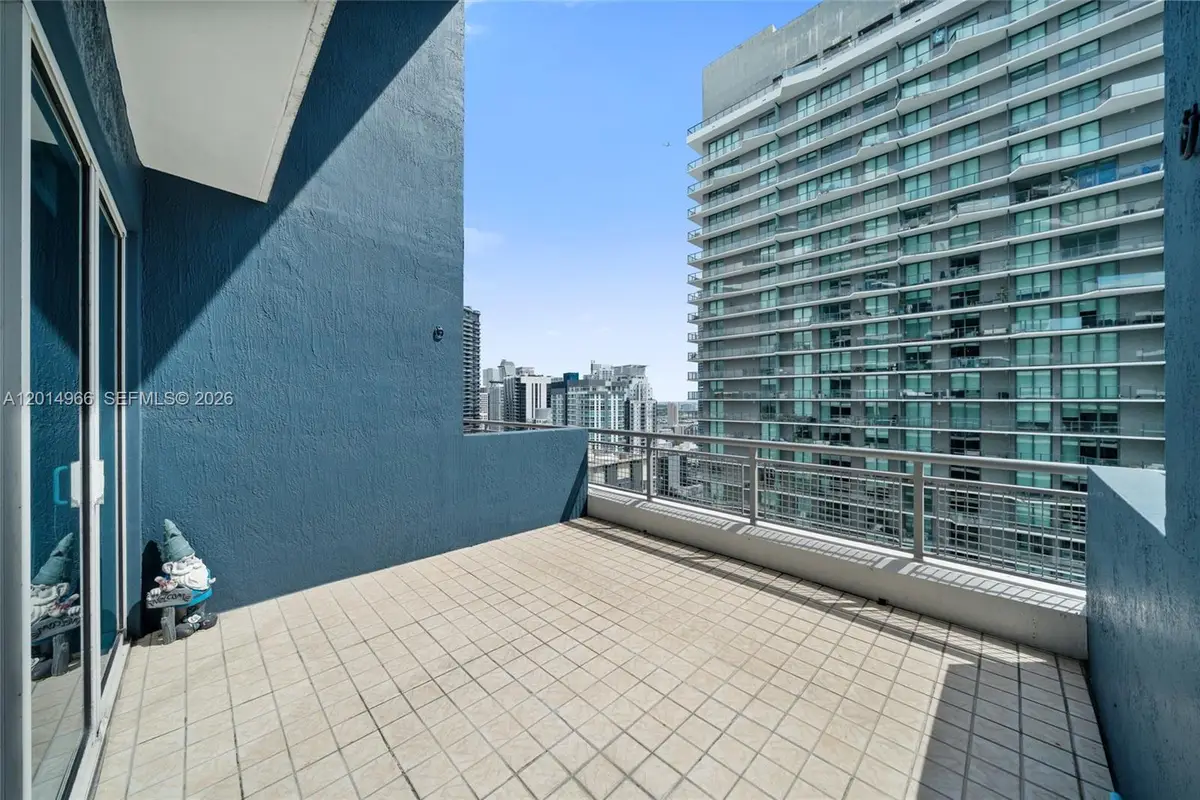 60 SW 13th St #4008, Miami, FL 33130 - #1