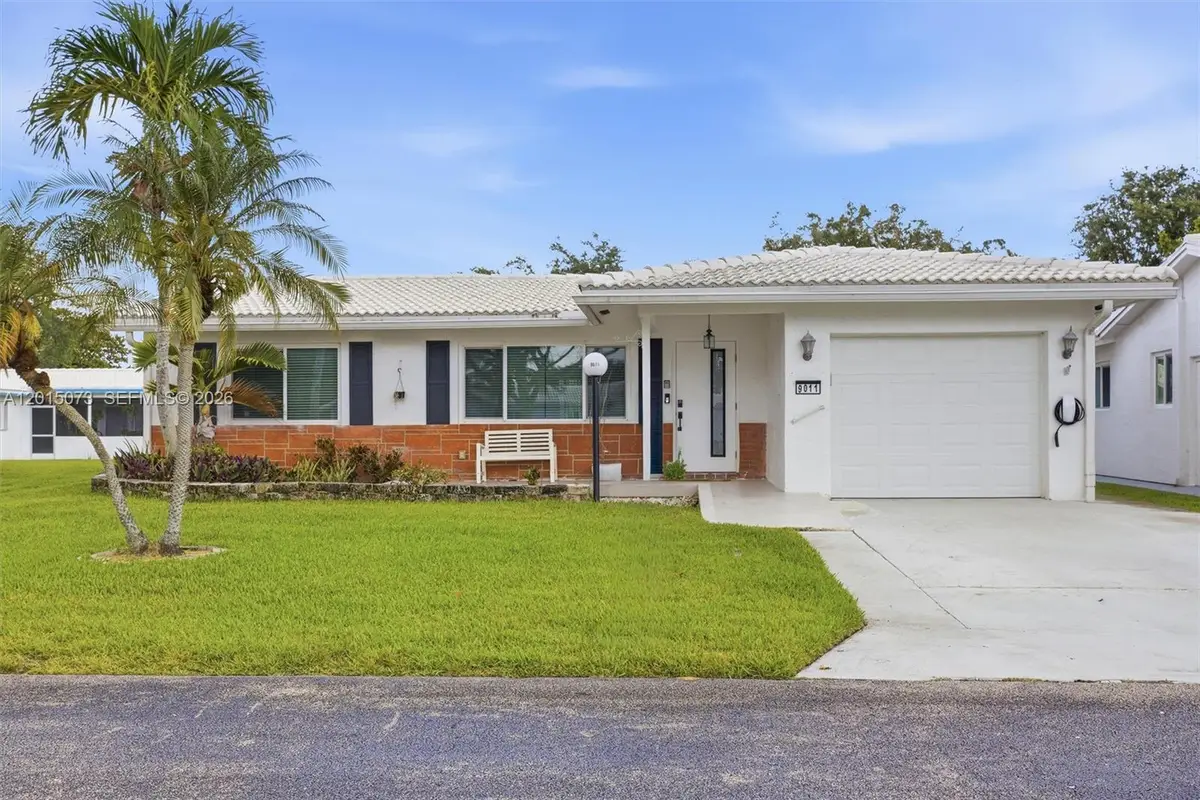 9011 NW 15th Pl, Plantation, FL 33322 - #1