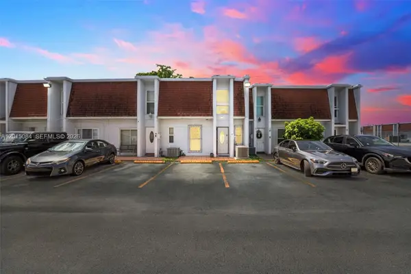 606 NW 107th Ave #9B, Miami, FL 33172