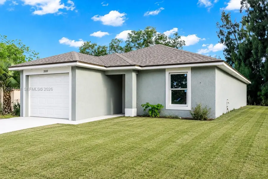 3510 S Grimsley Ct, Fort Myers, FL 33916 - #3