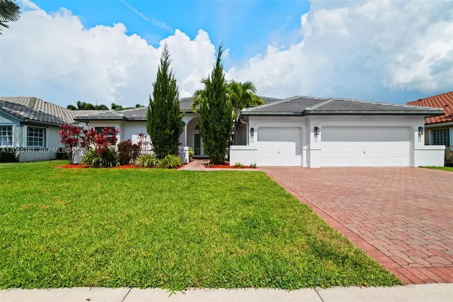 3292 Ridge Trce, Davie, FL 33328 - #2