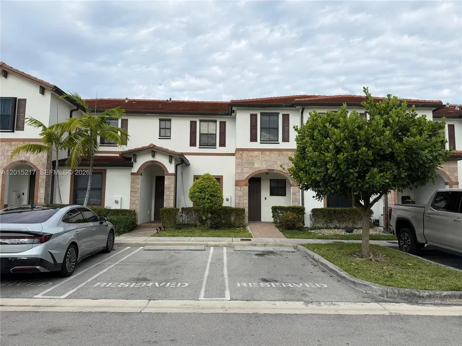 10606 W 33rd Way #10606, Hialeah, FL 33018 - #2