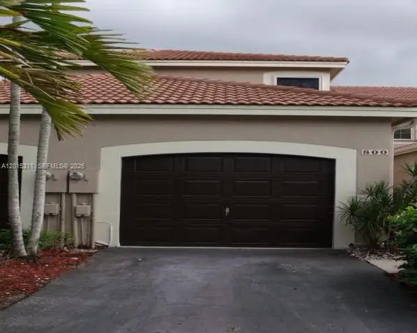 800 Sorrento #2, Weston, FL 33326
