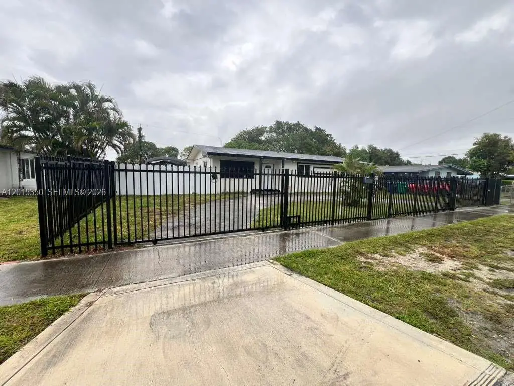 3221 NW 182nd St, Miami Gardens, FL 33056 - #1