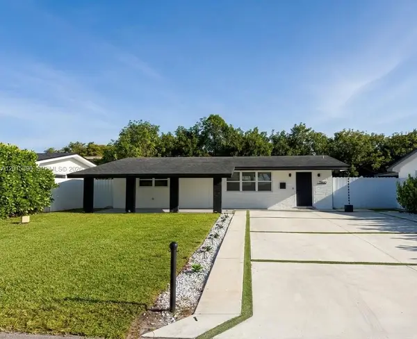 7860 NW 10th St, Pembroke Pines, FL 33024