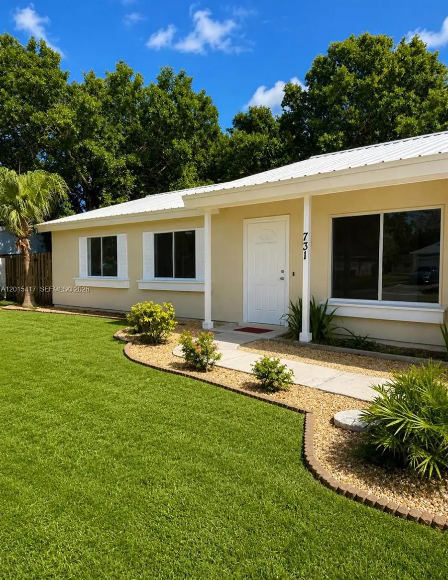 731 SW 24th St Sw, Vero Beach, FL 32962 - #2