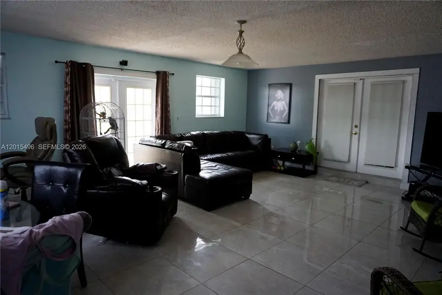 19680 SW 121st Ave, Miami, FL 33177 - #2