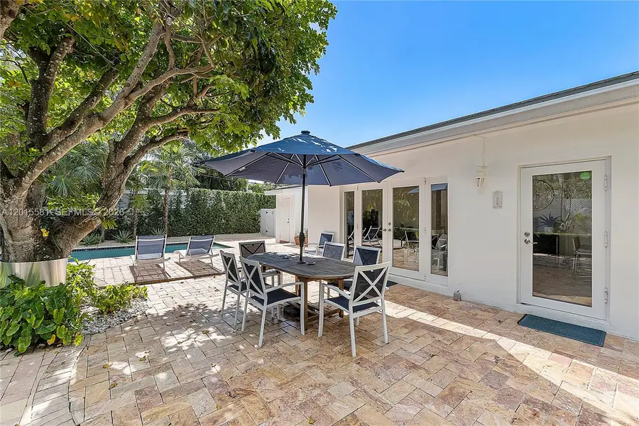301 Hampton Ln, Key Biscayne, FL 33149 - #2