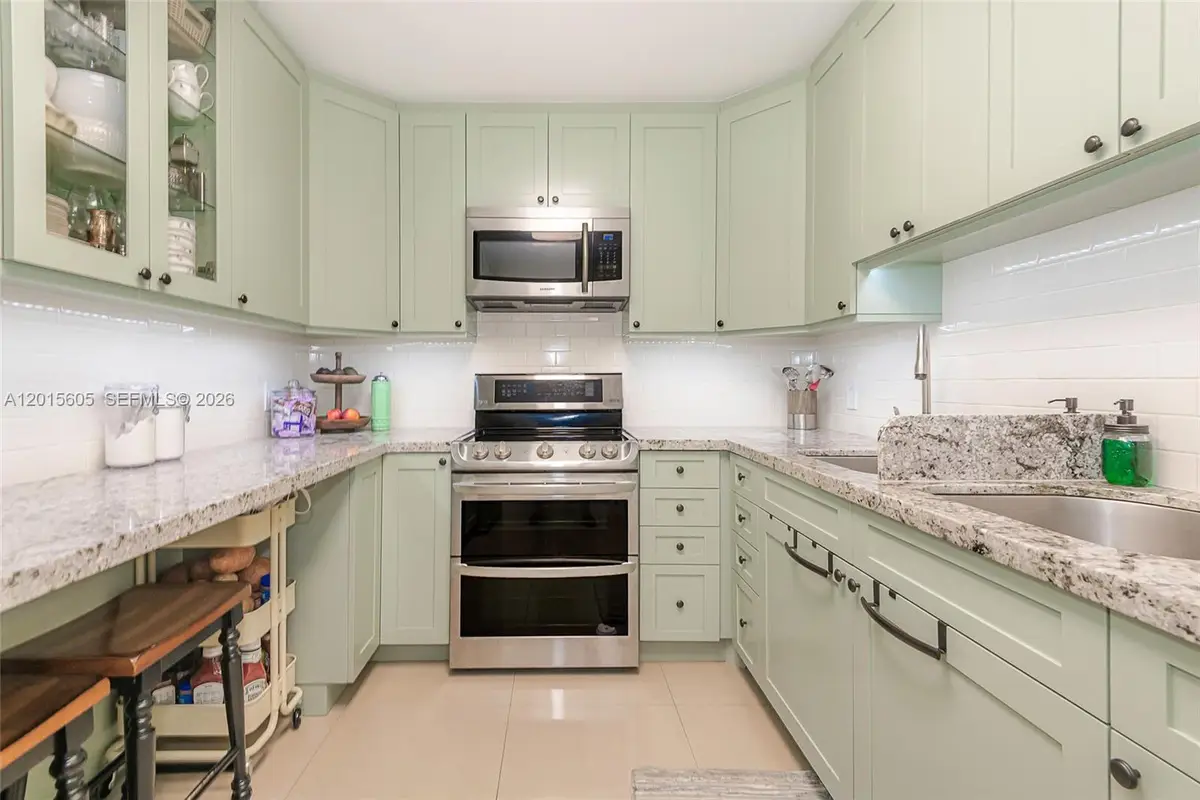 5750 Collins Ave #3J, Miami Beach, FL 33140 - #1