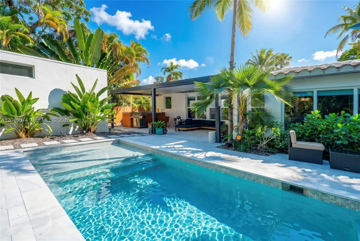 725 NE 81st St, Miami, FL 33138 - #1
