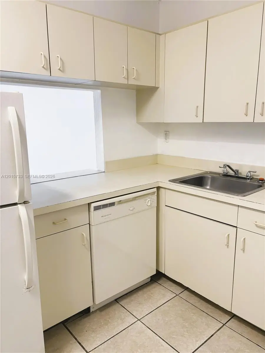 10900 SW 104th St #315, Miami, FL 33176 - #2