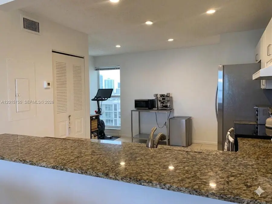 341 Ives Dairy Rd #341-06, Miami, FL 33179 - #3