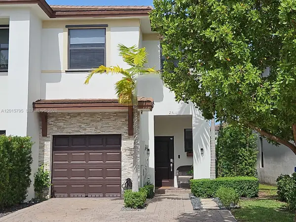 25111 SW 108th Ave, Homestead, FL 33032