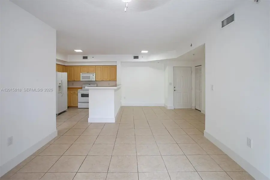 6861 SW 44th St #109, Miami, FL 33155 - #3