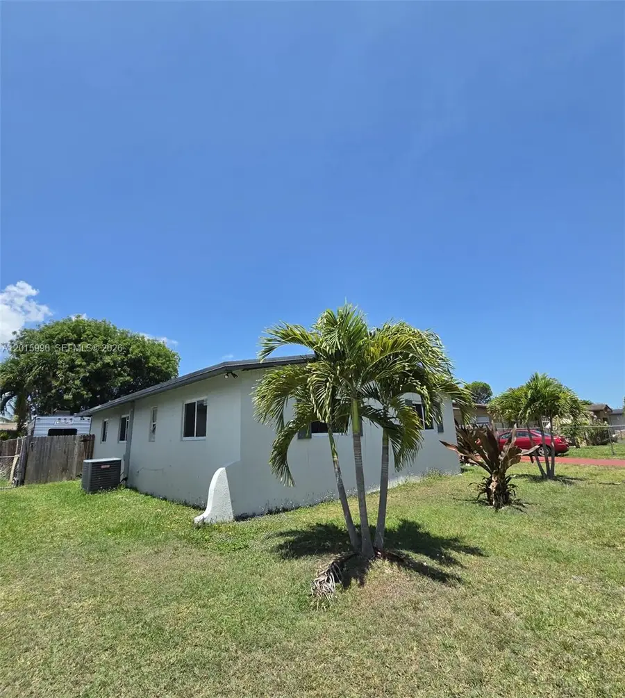 11941 SW 200th St, Miami, FL 33177 - #3