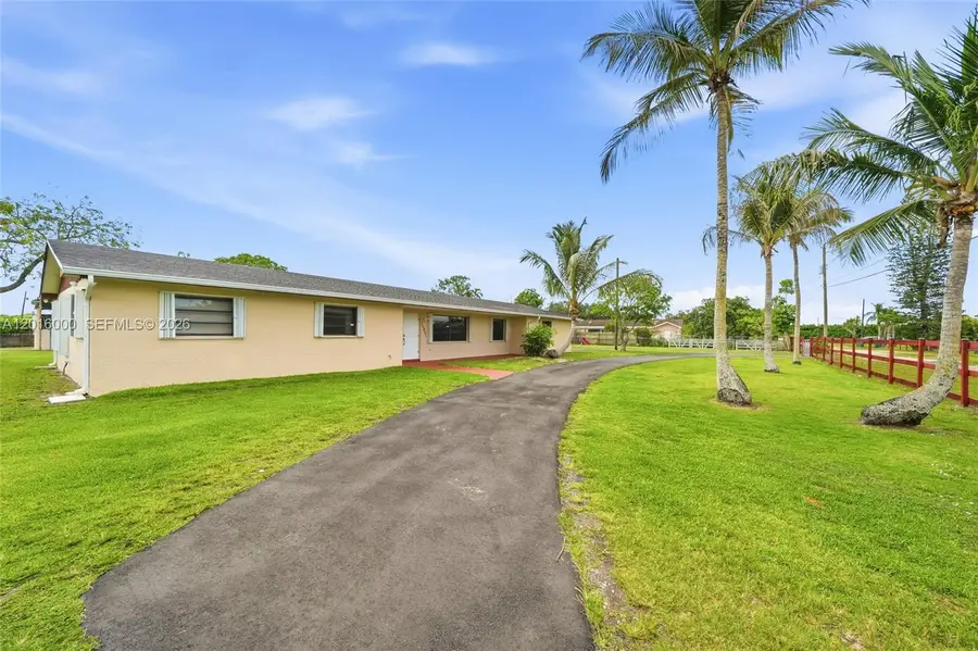 25851 SW 152nd Ct, Homestead, FL 33032 - #2