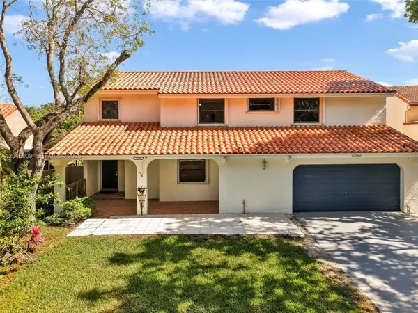 11980 S Aviary Dr, Cooper City, FL 33026