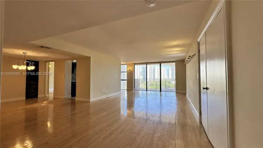 18181 NE 31st Ct #1408, Aventura, FL 33160 - #2