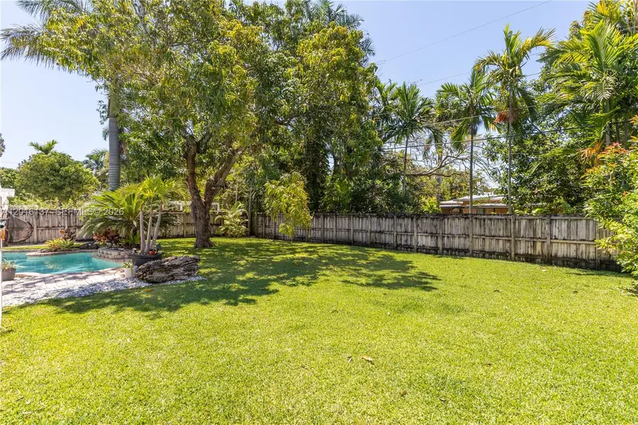 2010 Alamanda Dr, North Miami, FL 33181 - #3