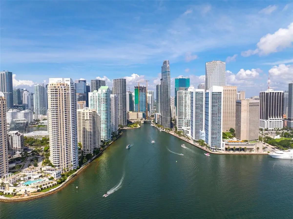300 S Biscayne Blvd #L-L02, Miami, FL 33131 - #1