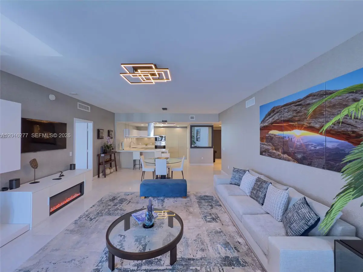 17111 Biscayne Blvd #1705, North Miami Beach, FL 33160 - #1