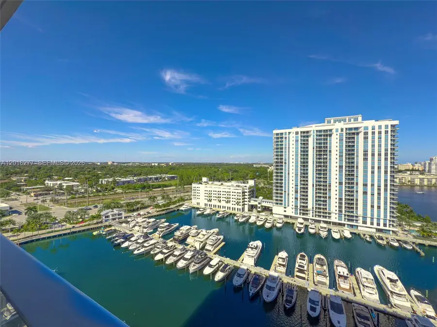 17111 Biscayne Blvd #1705, North Miami Beach, FL 33160 - #3