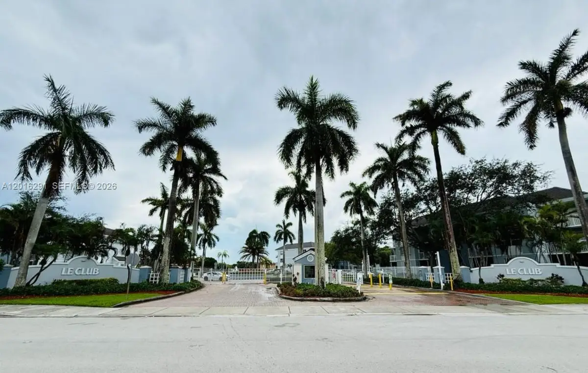 8520 SW 212th St #203, Cutler Bay, FL 33189 - #1