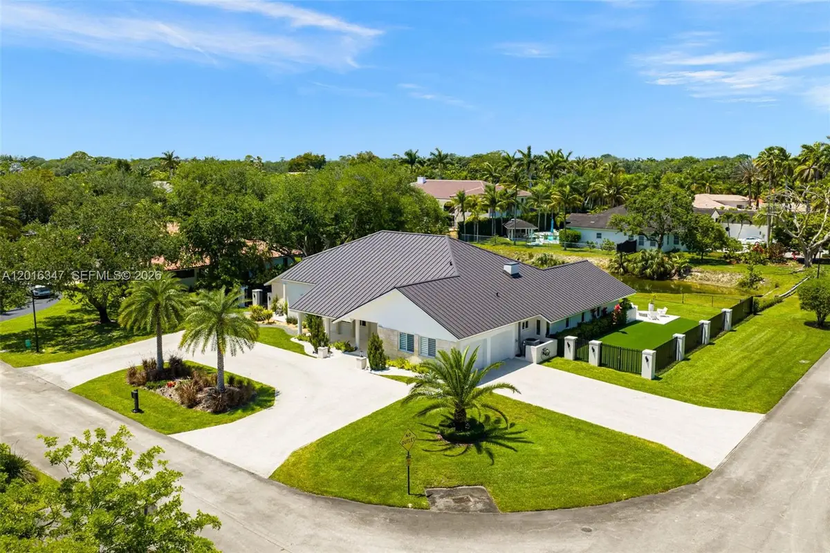 9201 SW 102nd St, Miami, FL 33176 - #1
