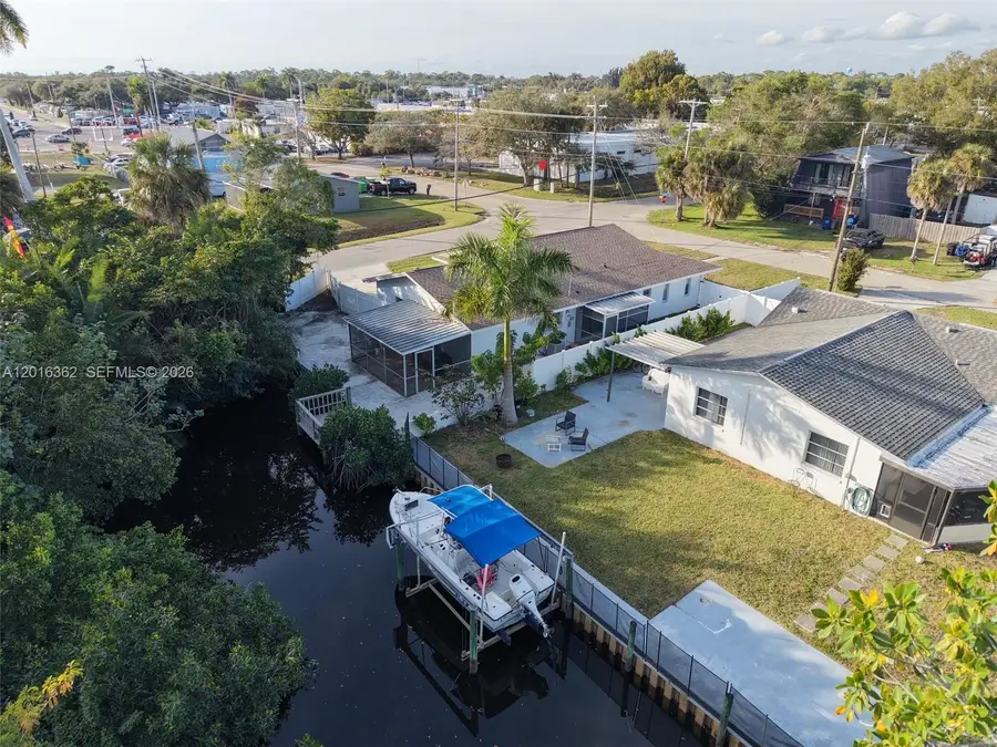 56 Cardinal Dr, North Fort Myers, FL 33917 - #3