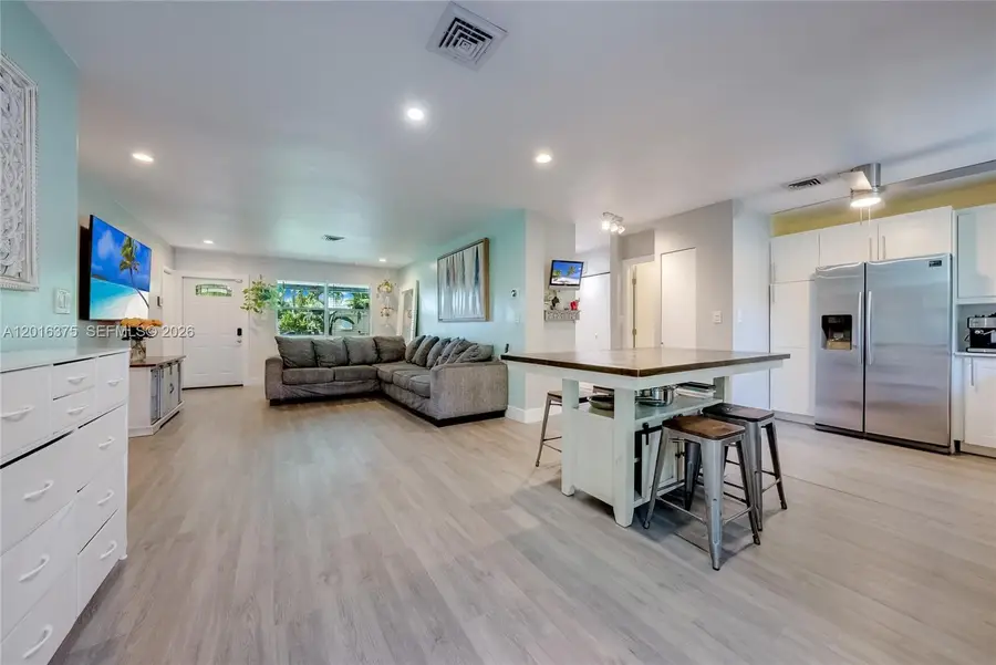 2747 Dewey St, Hollywood, FL 33020 - #2