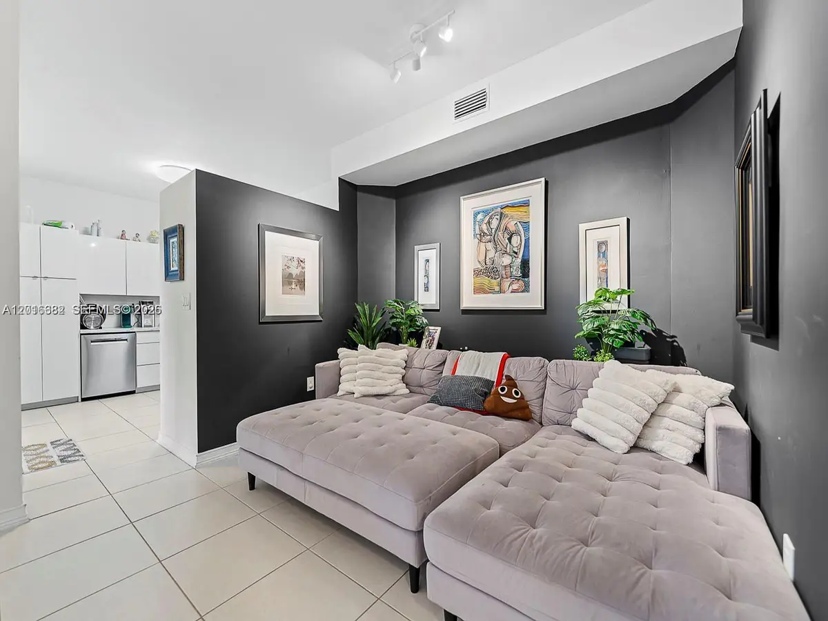 15533 N Miami Lakeway N #101-19, Miami Lakes, FL 33014 - #1